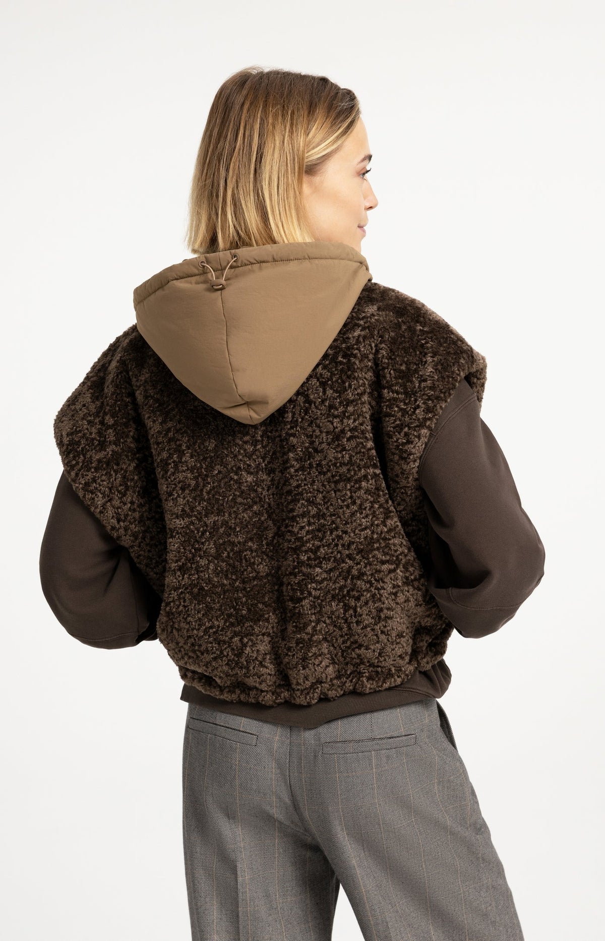 Reversible Fausse Fourrure Capuche