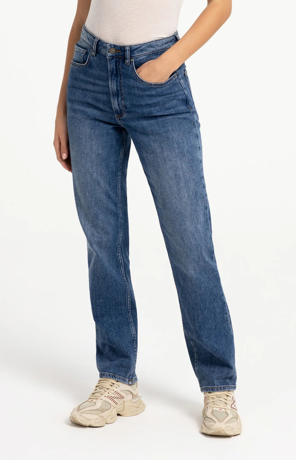 Slim Droit L32